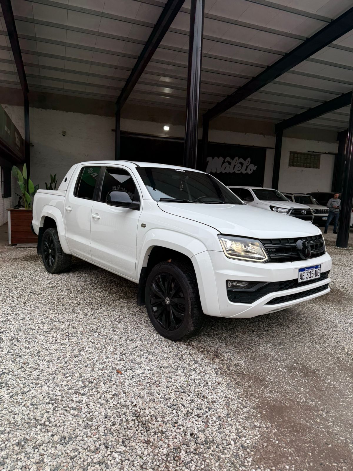 VOLKSWAGEN - AMAROK v6  EXTREME  4X4  - Automático   - 2020